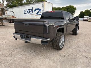2015 GMC Sierra 1500 SLE - Exterior Rear Right Corner Image
